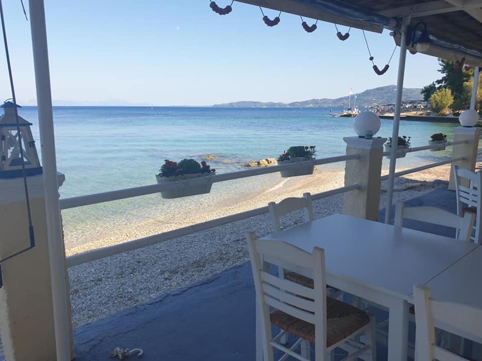 Ionian Mare Aparthotel Agios Ioannis Peristerion Exteriör bild