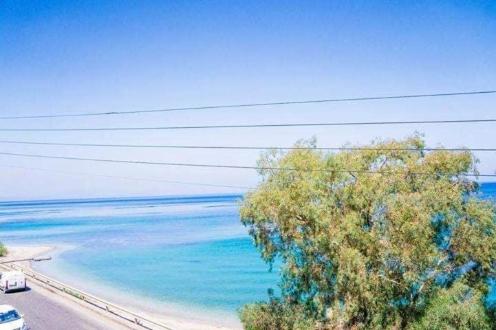 Ionian Mare Aparthotel Agios Ioannis Peristerion Exteriör bild