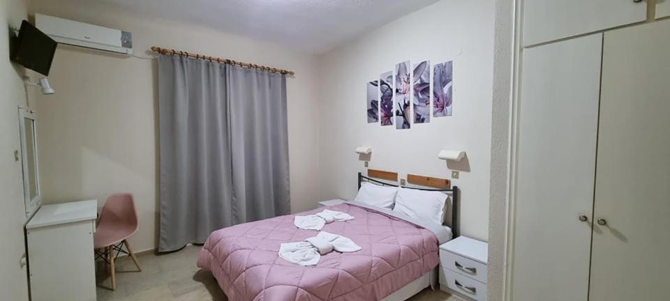 Ionian Mare Aparthotel Agios Ioannis Peristerion Exteriör bild