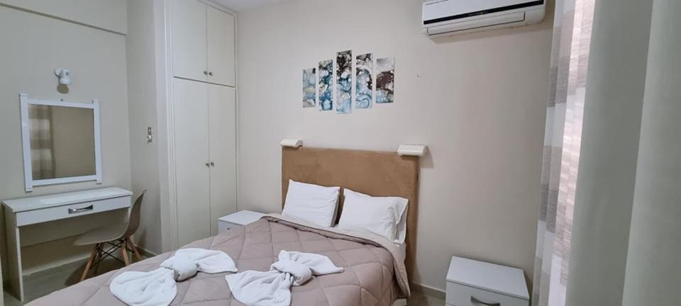 Ionian Mare Aparthotel Agios Ioannis Peristerion Exteriör bild