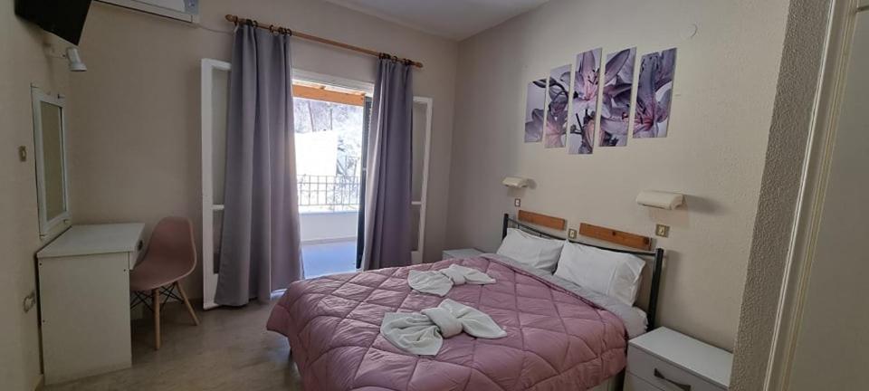 Ionian Mare Aparthotel Agios Ioannis Peristerion Exteriör bild