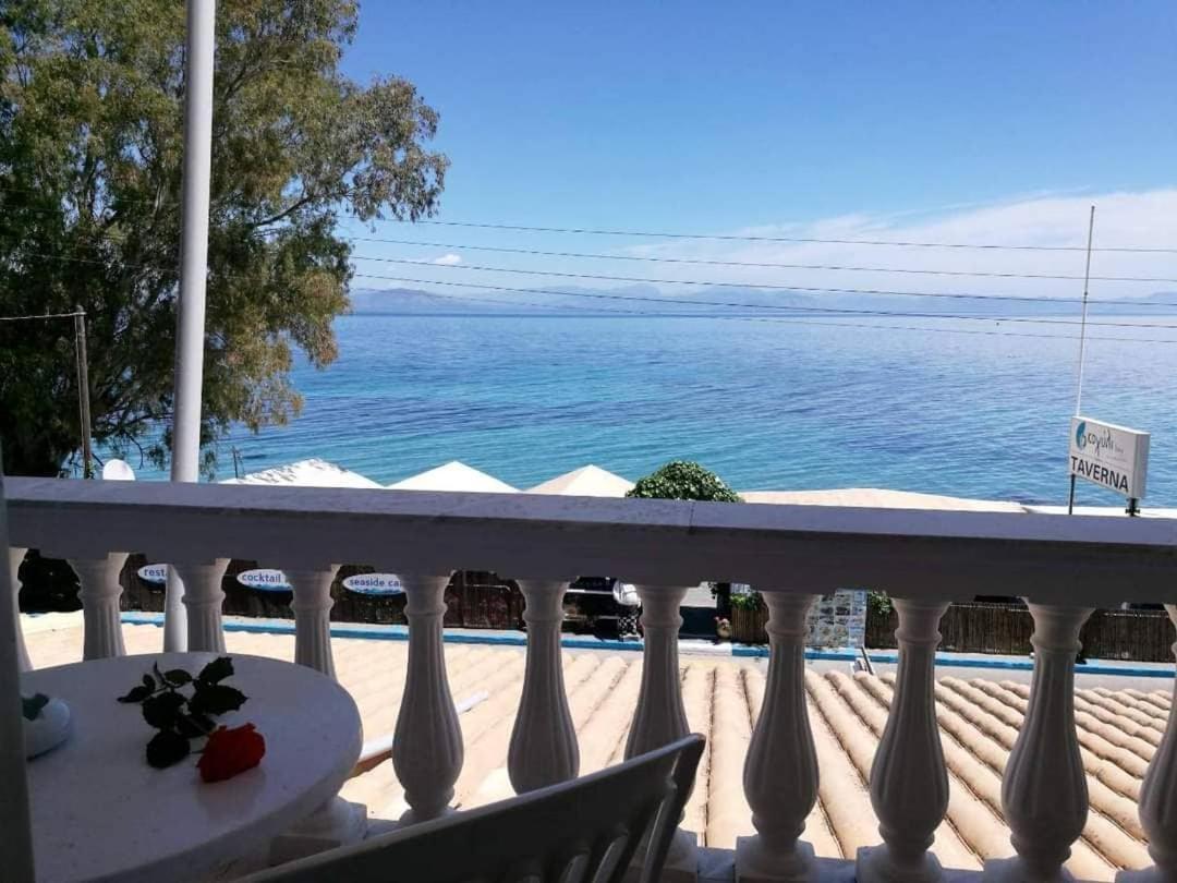 Ionian Mare Aparthotel Agios Ioannis Peristerion Exteriör bild