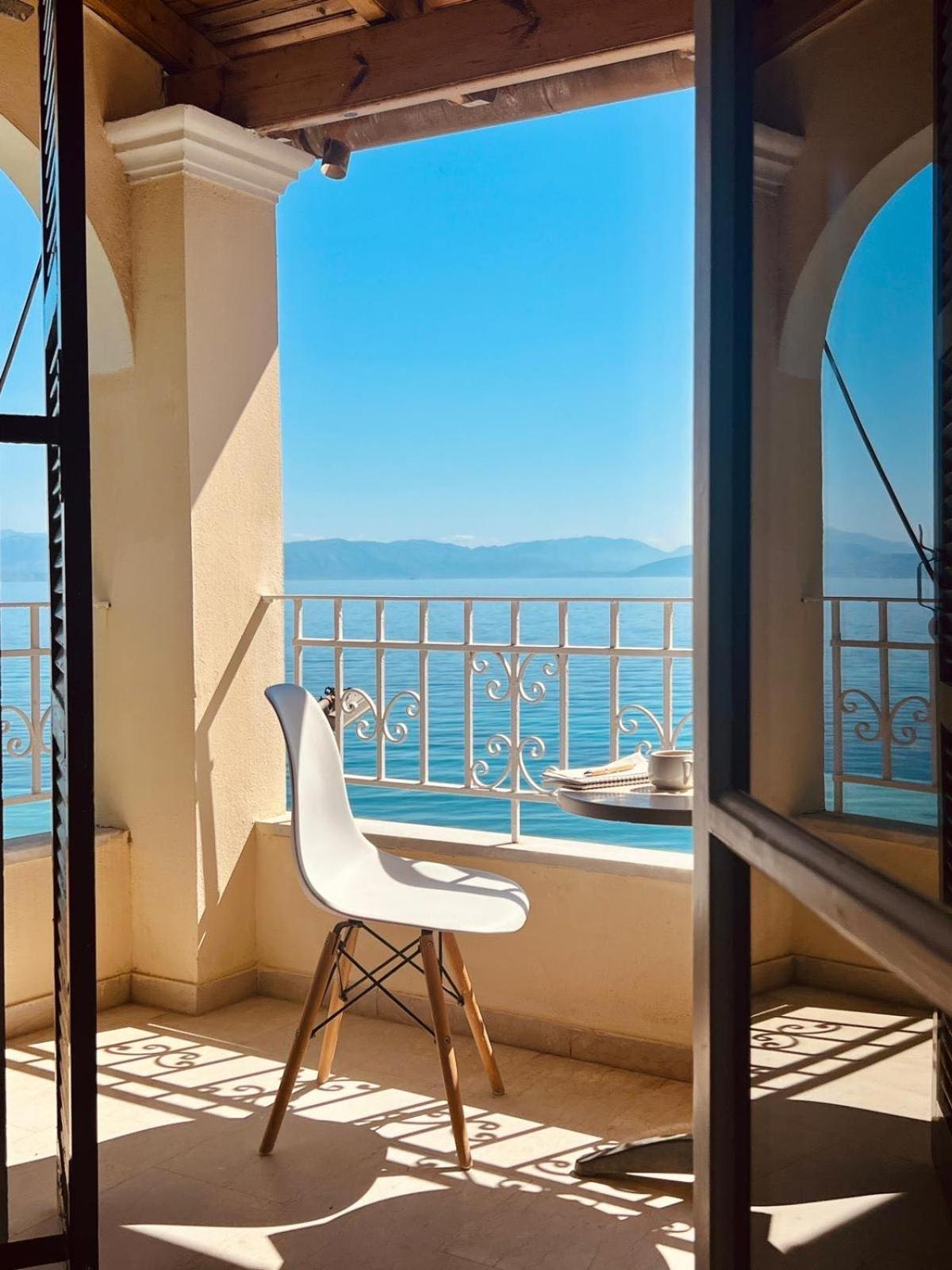 Ionian Mare Aparthotel Agios Ioannis Peristerion Exteriör bild